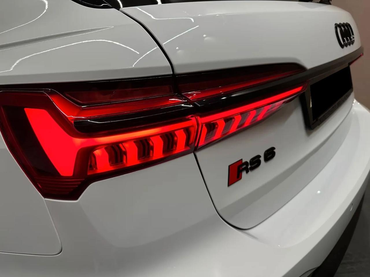 Audi RS6 RS 6 Avant 4.0 TFSI V8 QUATTRO/TIPTRONIC/CARBOCERAMICI/TETTO/PELLE/360/UFFICIALE