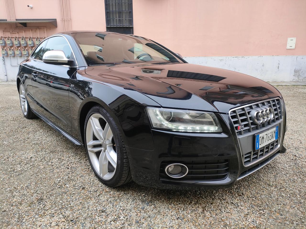 Audi S5 4.2 V8