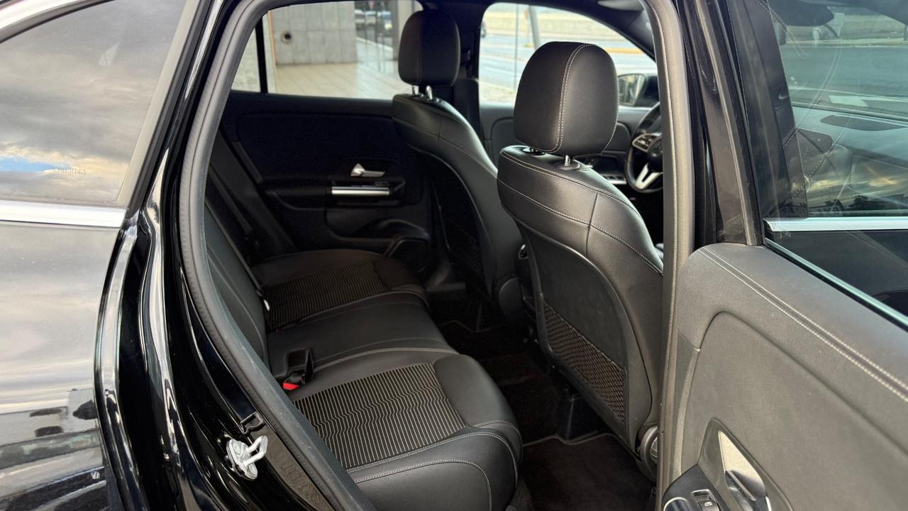 Mercedes-benz GLA 200 d Automatic 4Matic Sport Plus