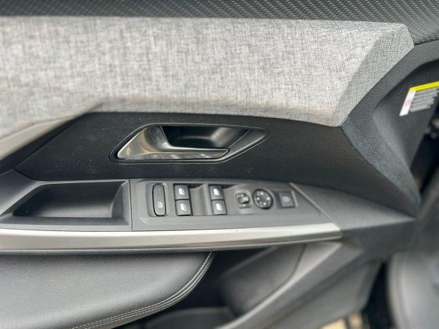 PEUGEOT 3008 3008 Hybrid 145 e-DCS6 Allure