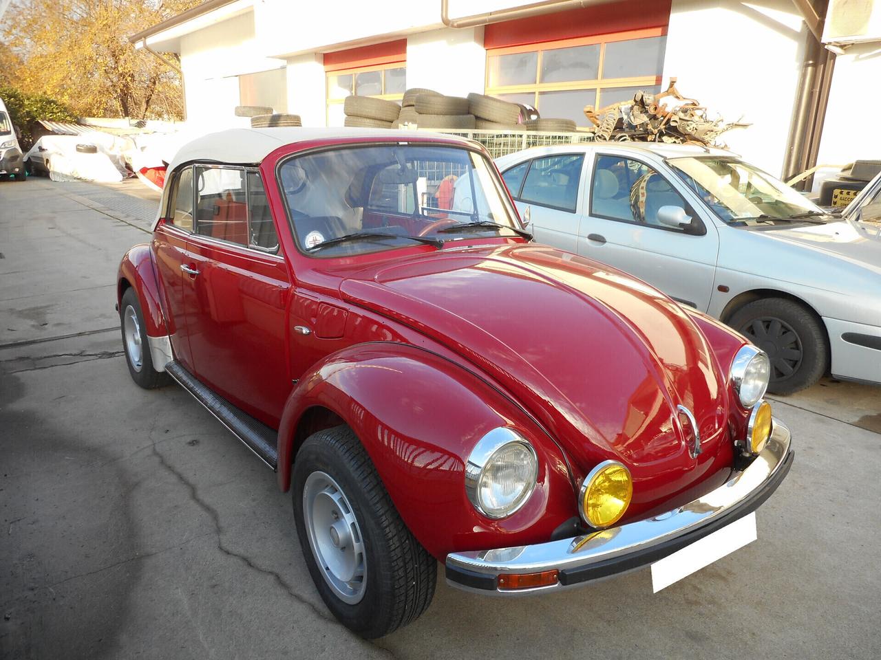 Volkswagen Maggiolino Cabrio