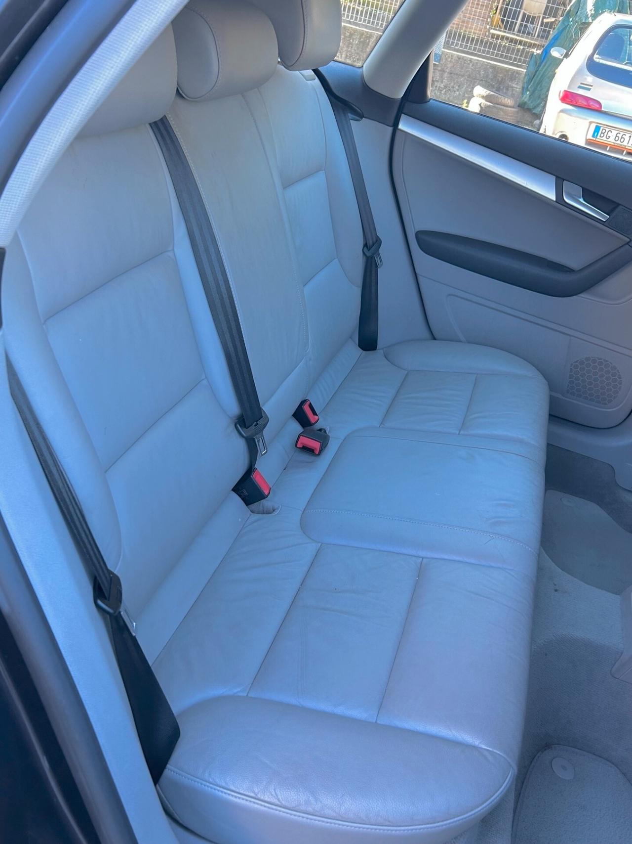 Audi A3 SPB 2.0 TDI QUATTRO-UNIPROPRIETARIO