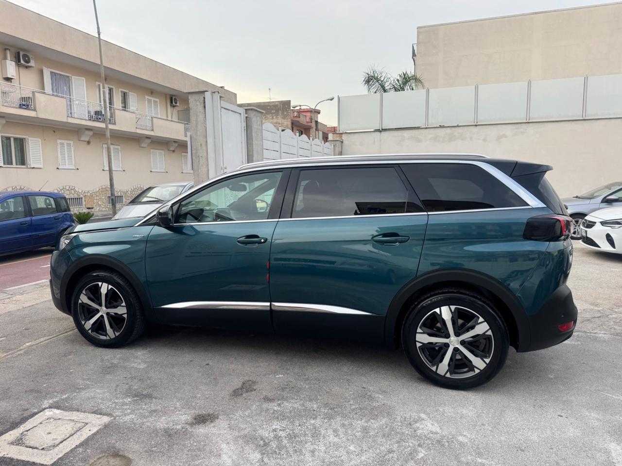 Peugeot 5008 1.6 DIESEL 120CV GT Line 2017