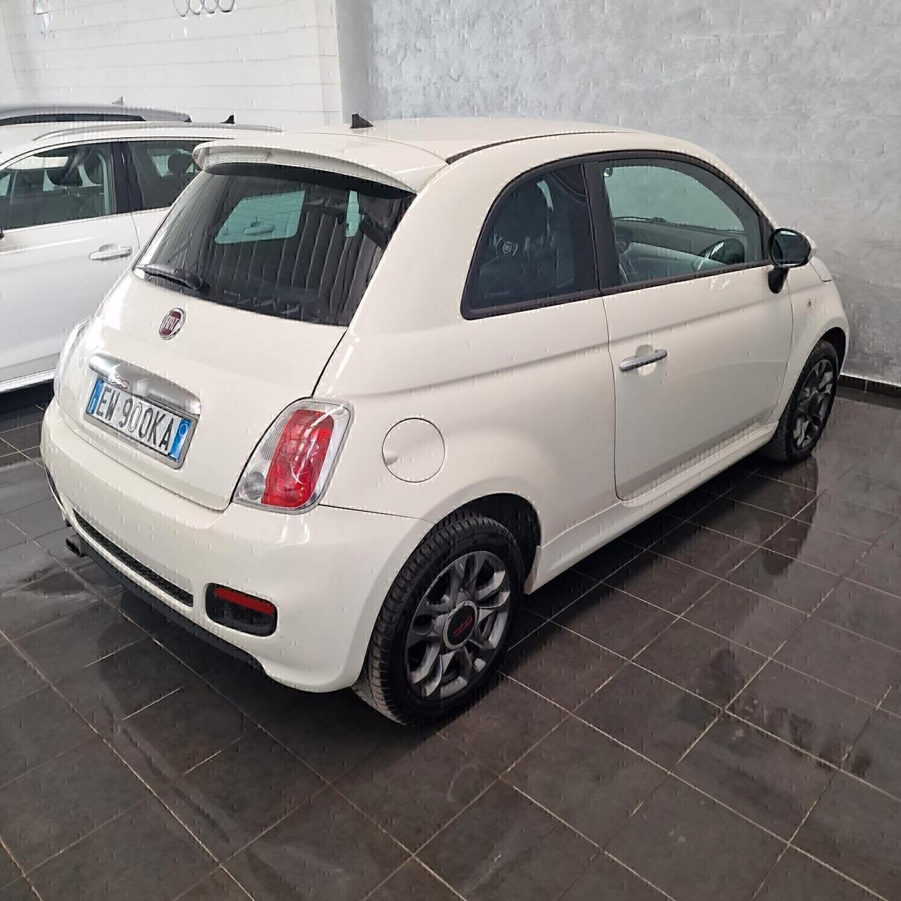 Fiat 500 1.2 Lounge SPORT