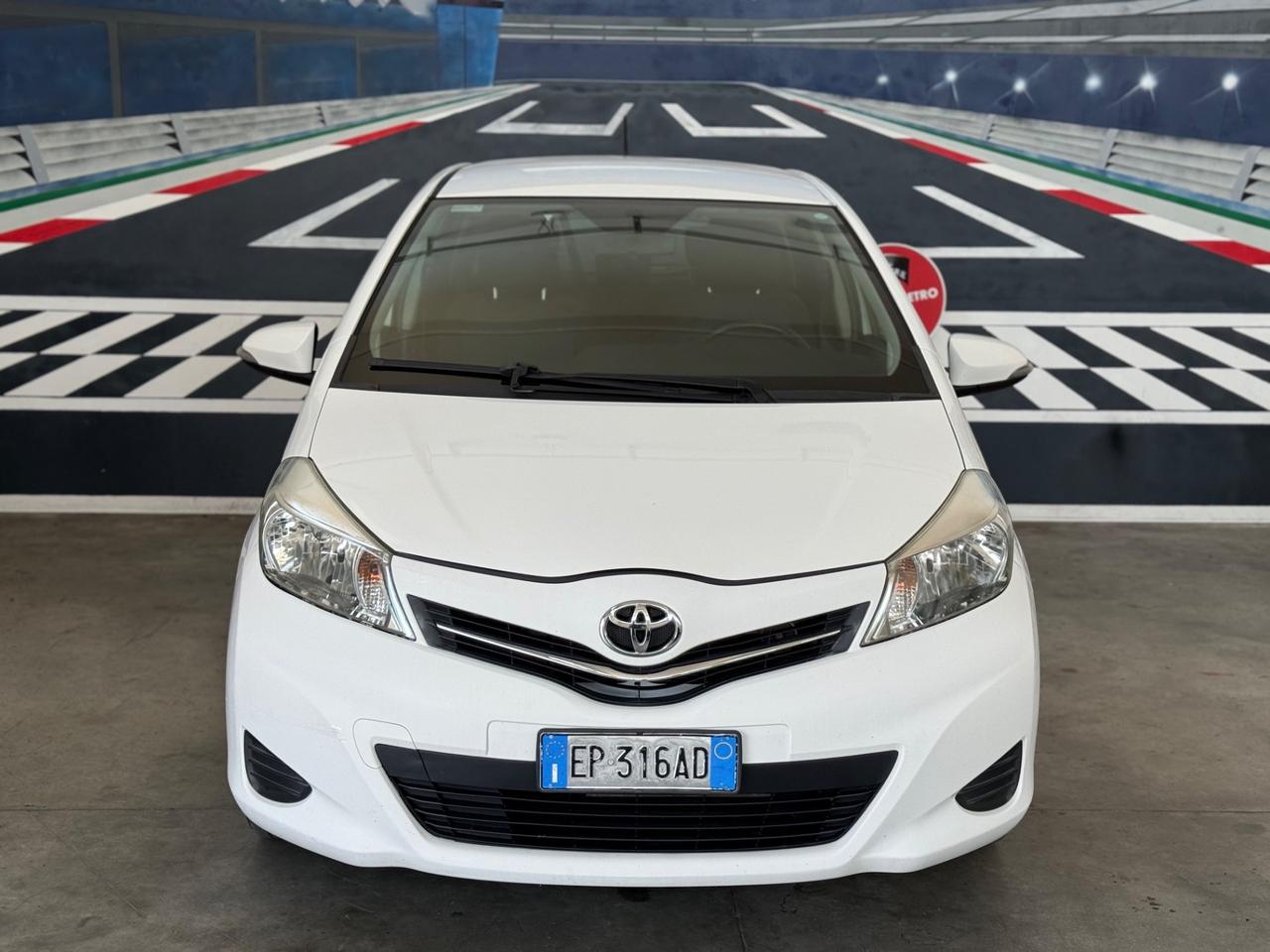 Toyota Yaris 1.0 5 porte OK NEOPATENTATI