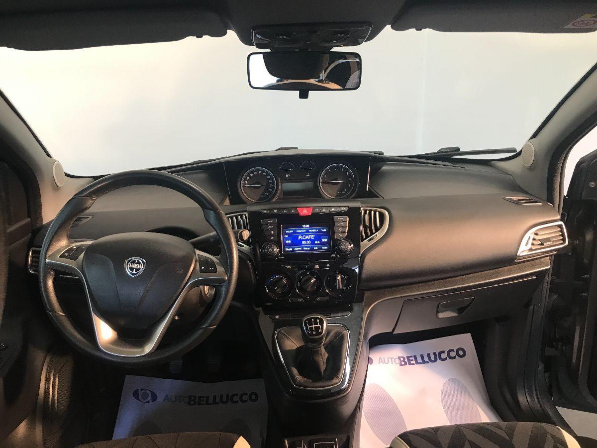 LANCIA Ypsilon 1.2 69 CV 5p. GPL Ecochic Gold