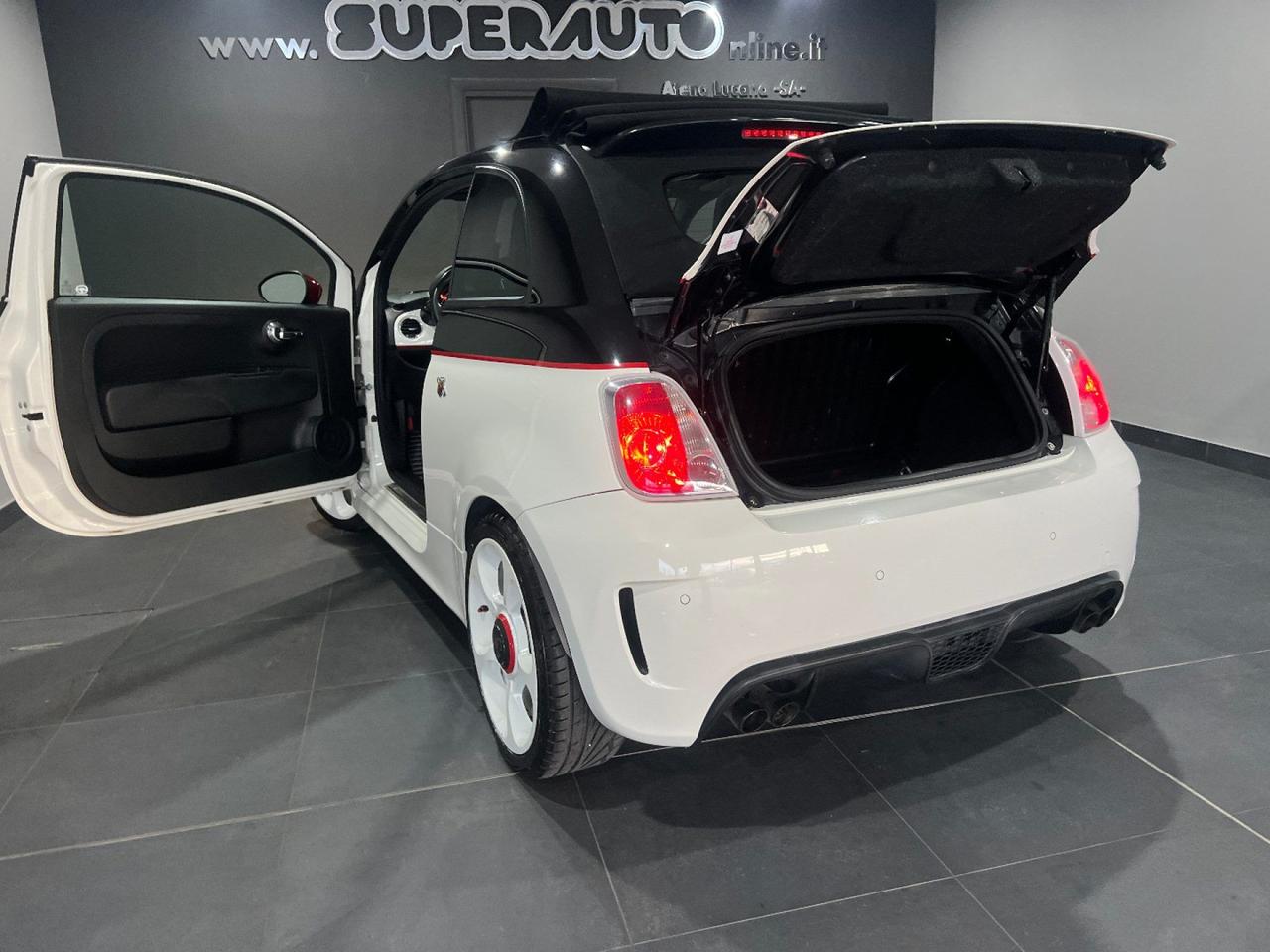 Abarth 500 C 1.4 Turbo T-Jet MTA Bicolore