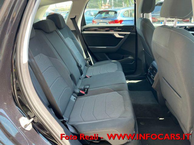VOLKSWAGEN Touareg 3.0 V6 TDI SCR 231 cv PROMO !