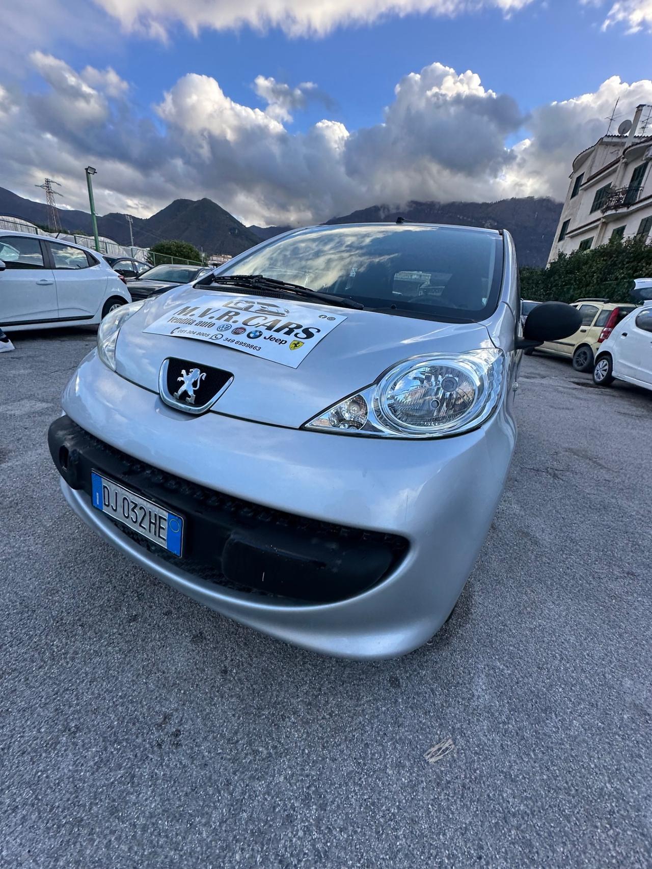 Peugeot 107 1.0 68CV 3p. Desir