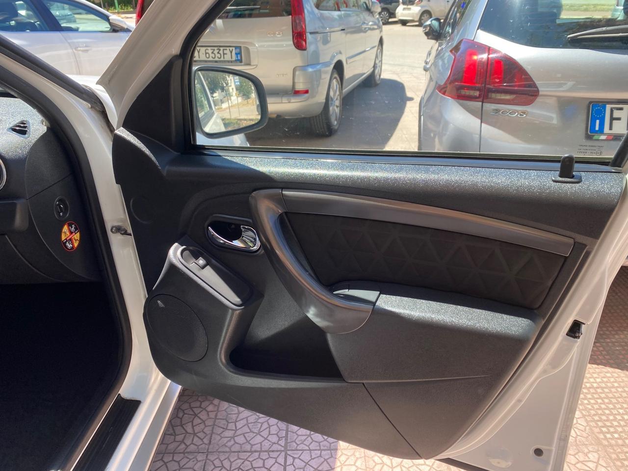 Dacia Duster 1.6 110CV 4x2 GPL Serie Limitata Trasversale