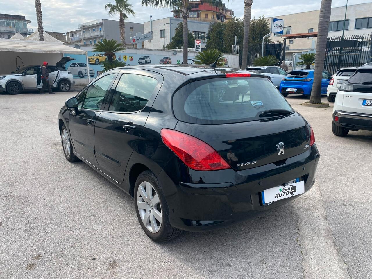 Peugeot 308 1.6 HDi 90CV 5p. Tecno