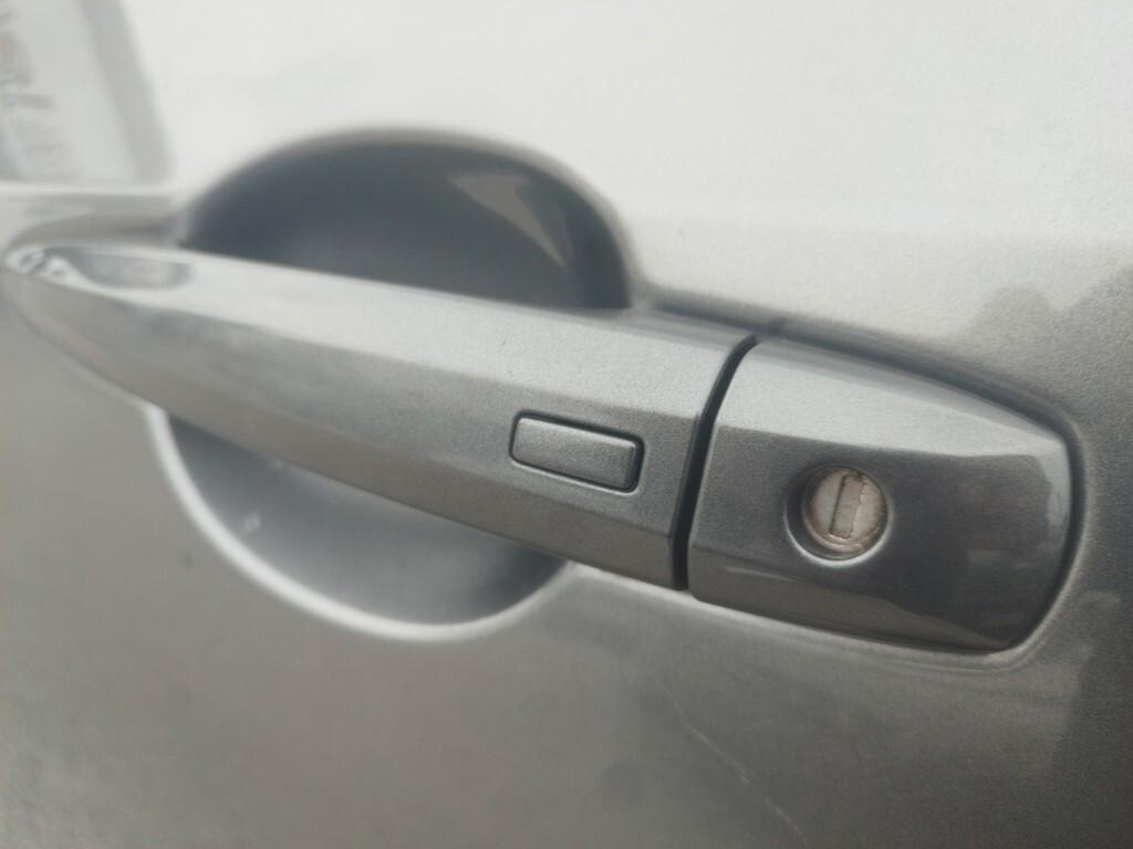 Nissan Juke 1.0 DIG-T 114 CV DCT N-Connecta