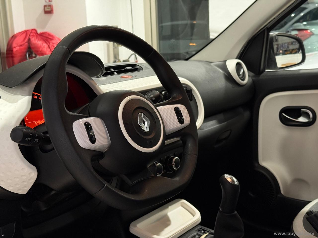 RENAULT Twingo SCe Zen