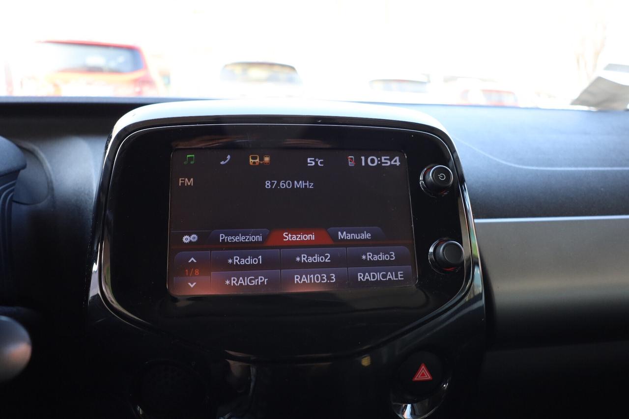 PEUGEOT 108 82CV ALLURE TOP! KM 35.000 neopatentati