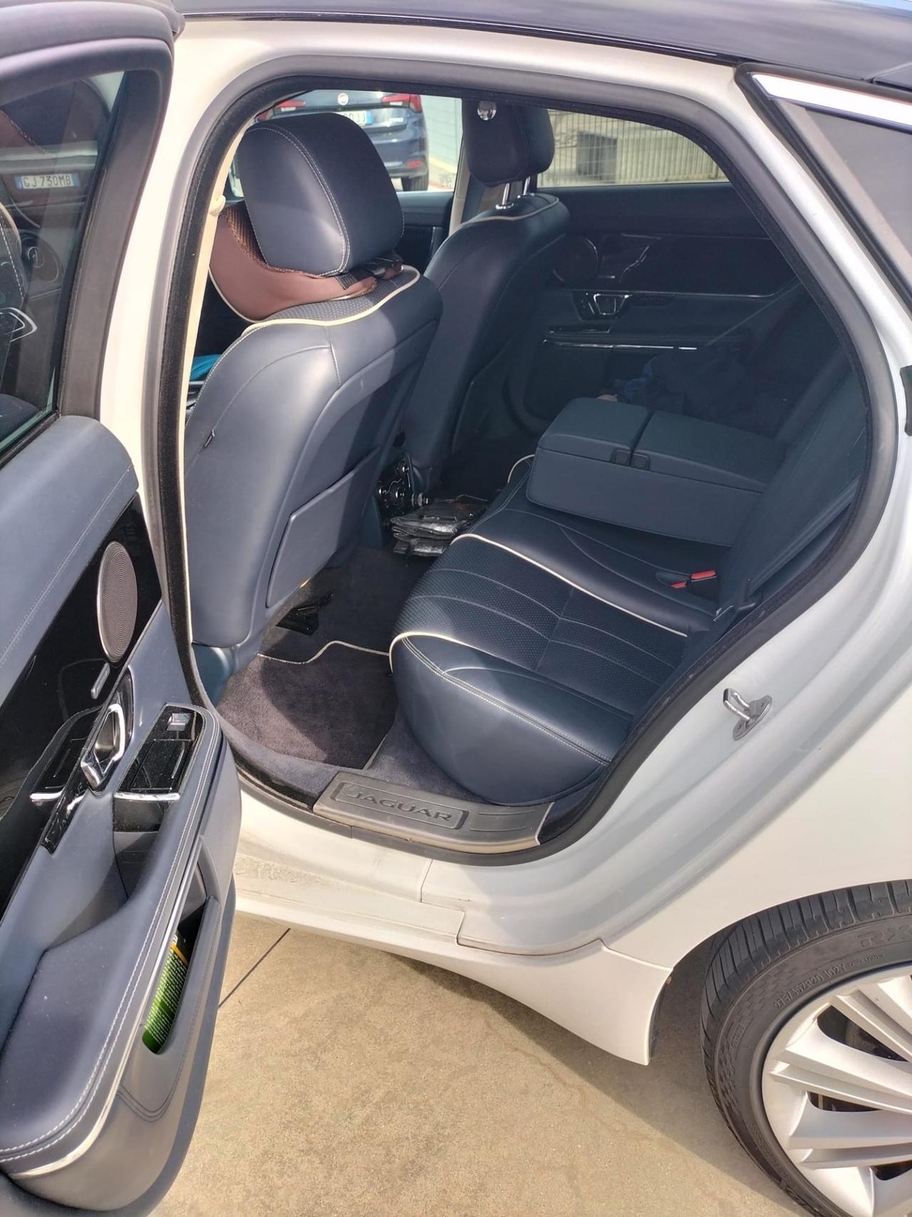 Jaguar XJ 3.0D V6 Luxury
