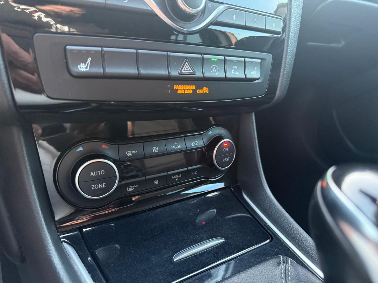 Infiniti Q30 2.2 diesel DCT AWD Premium Tech