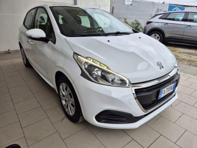 PEUGEOT 208 1.4 8V HDi 68CV 5p. Business