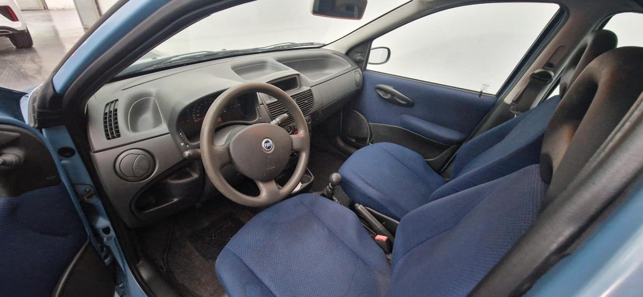 Fiat Punto 1.2 5 porte Active
