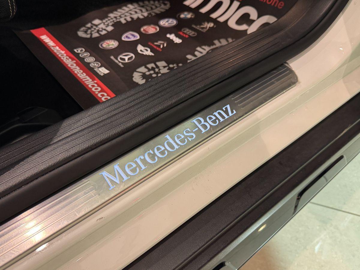 MERCEDES GLA 200 d Automatic Premium Edition Solo 67.000km Tetto