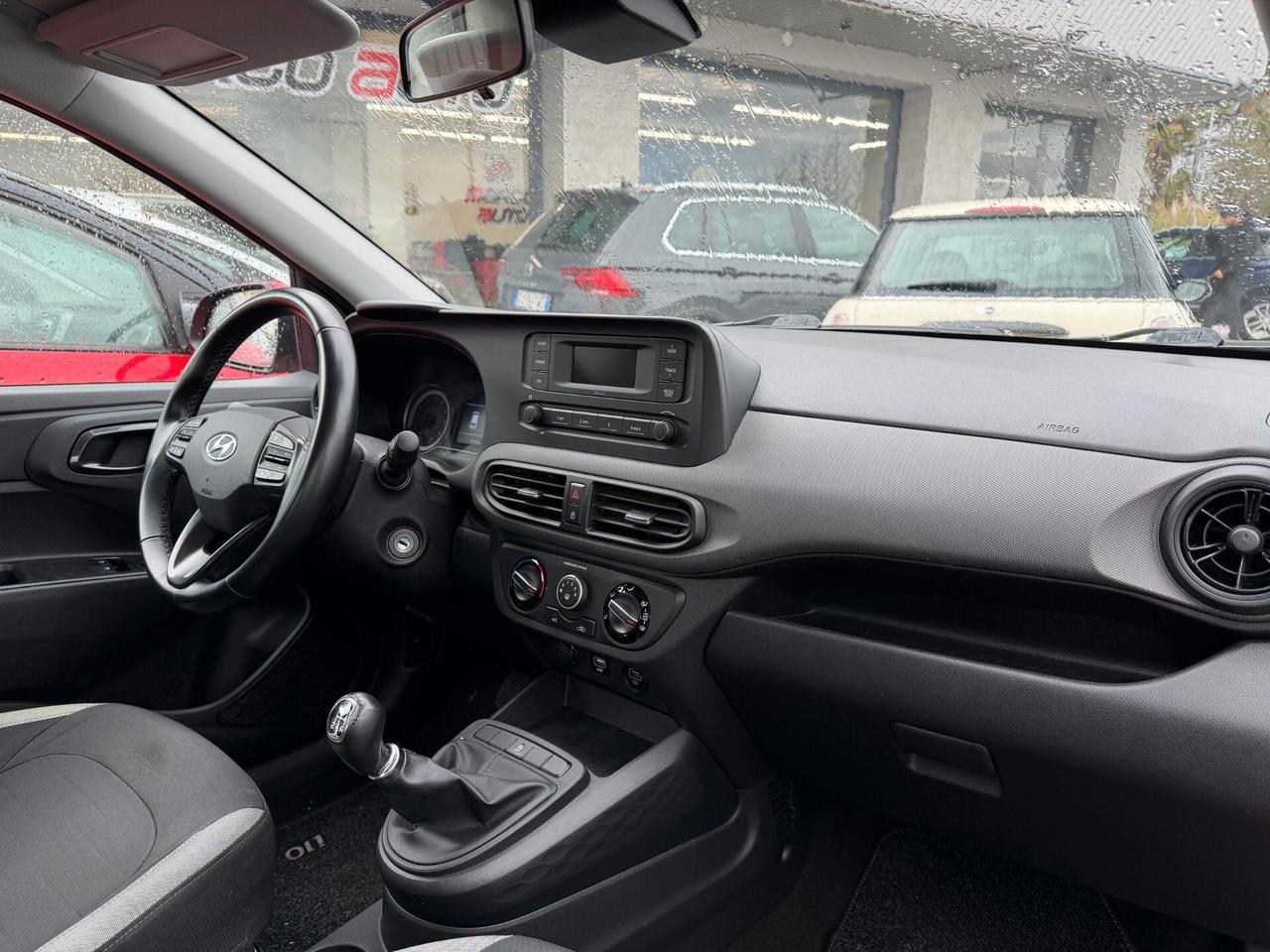 Hyundai i10 1.0 Benzina Neopatentati