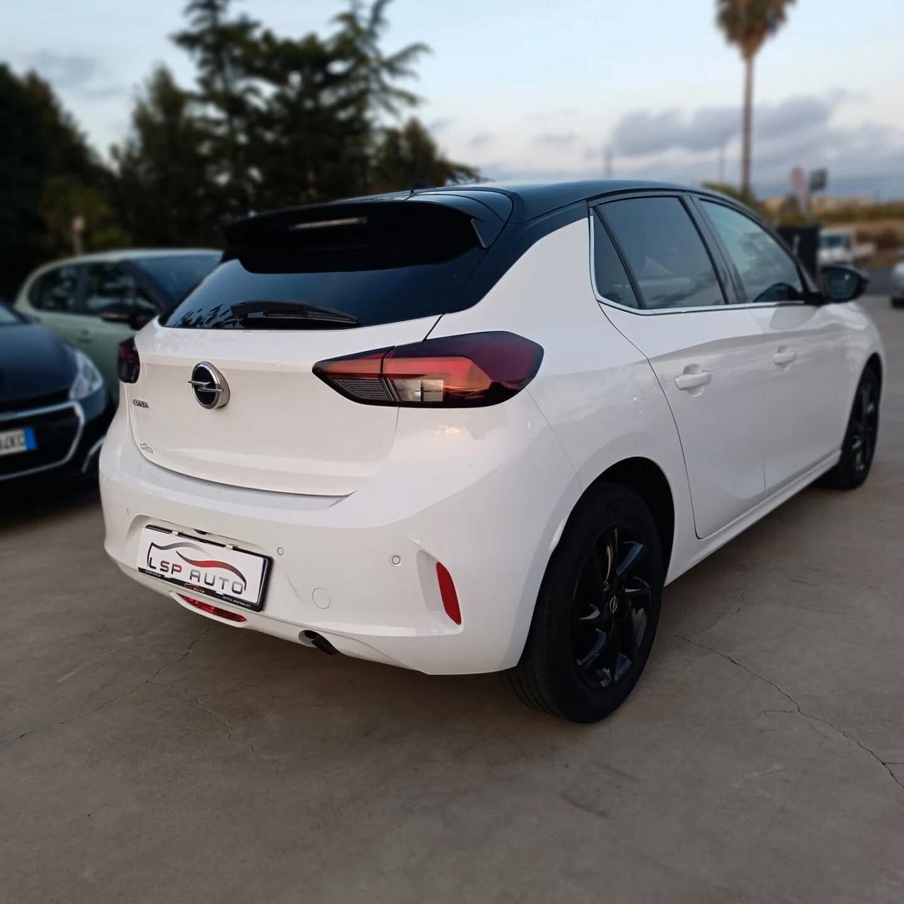 Opel Corsa 1.2 FULL OPT SOLO 17.000KM