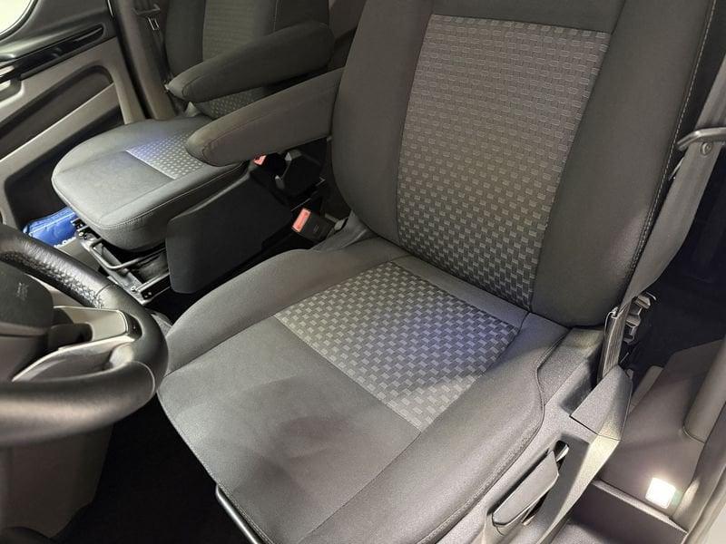 Ford Tourneo Custom Tourneo Custom 2.0 TDCi 130CV Bus 320 PL 9 Posti