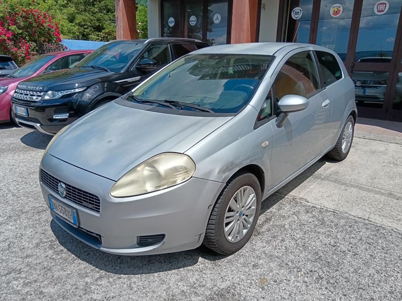 Fiat Grande Punto 1.3 MJT 90CV AUTOCARRO 4 POSTI