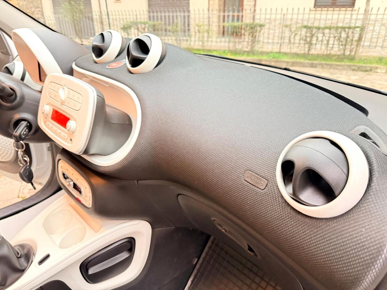 Smart ForFour 70 1.0 Passion 01/2016