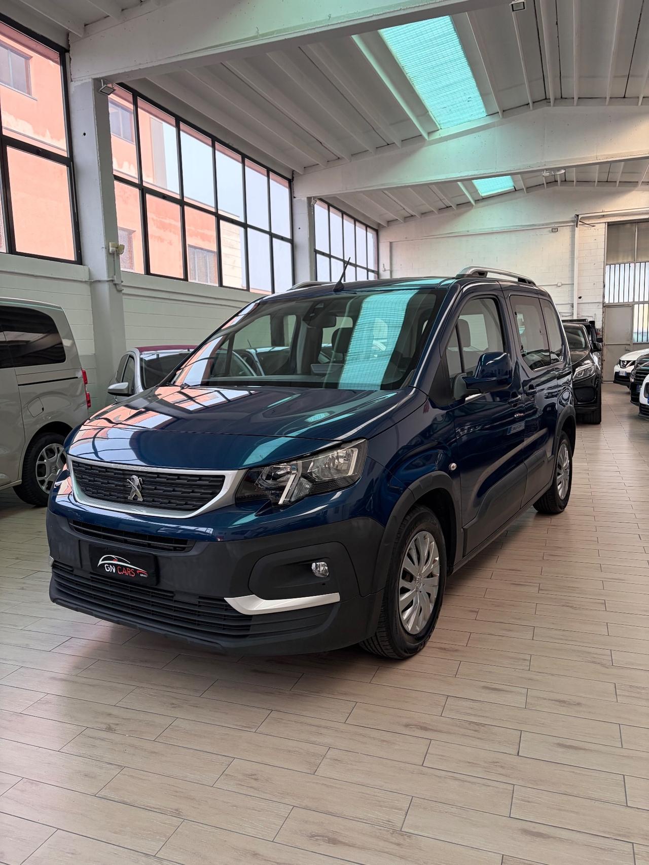 Peugeot Rifter Puretech 110 S&S Allure Standard