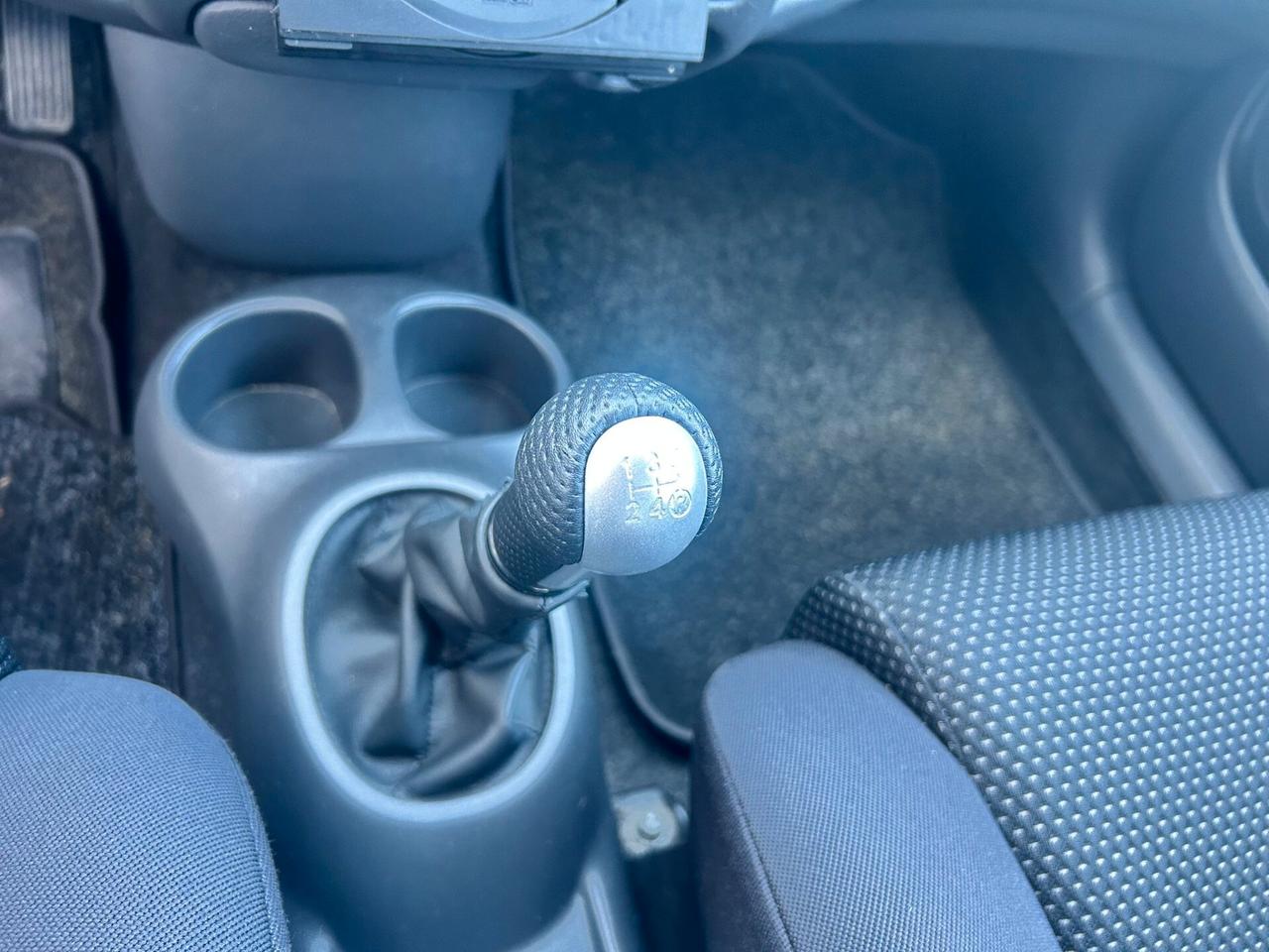 Toyota Yaris 1.5i T Sport 106CV 2001