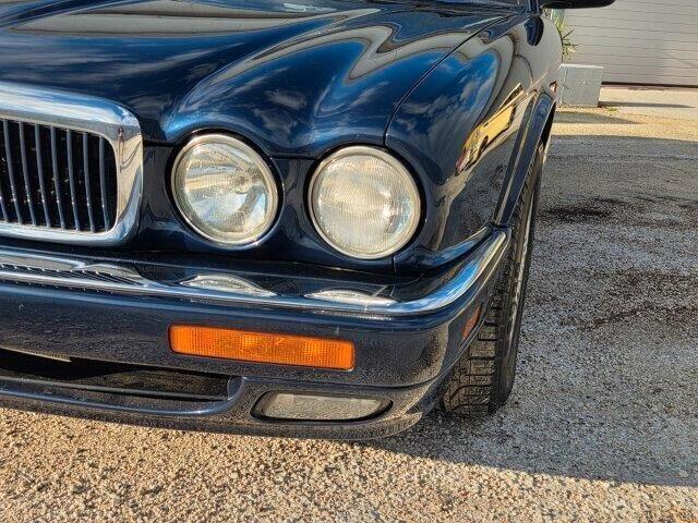 Jaguar XJ6 4.0 SPORT -SERVICE BOOK -