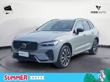 VOLVO XC60 B4 automatico Plus Dark
