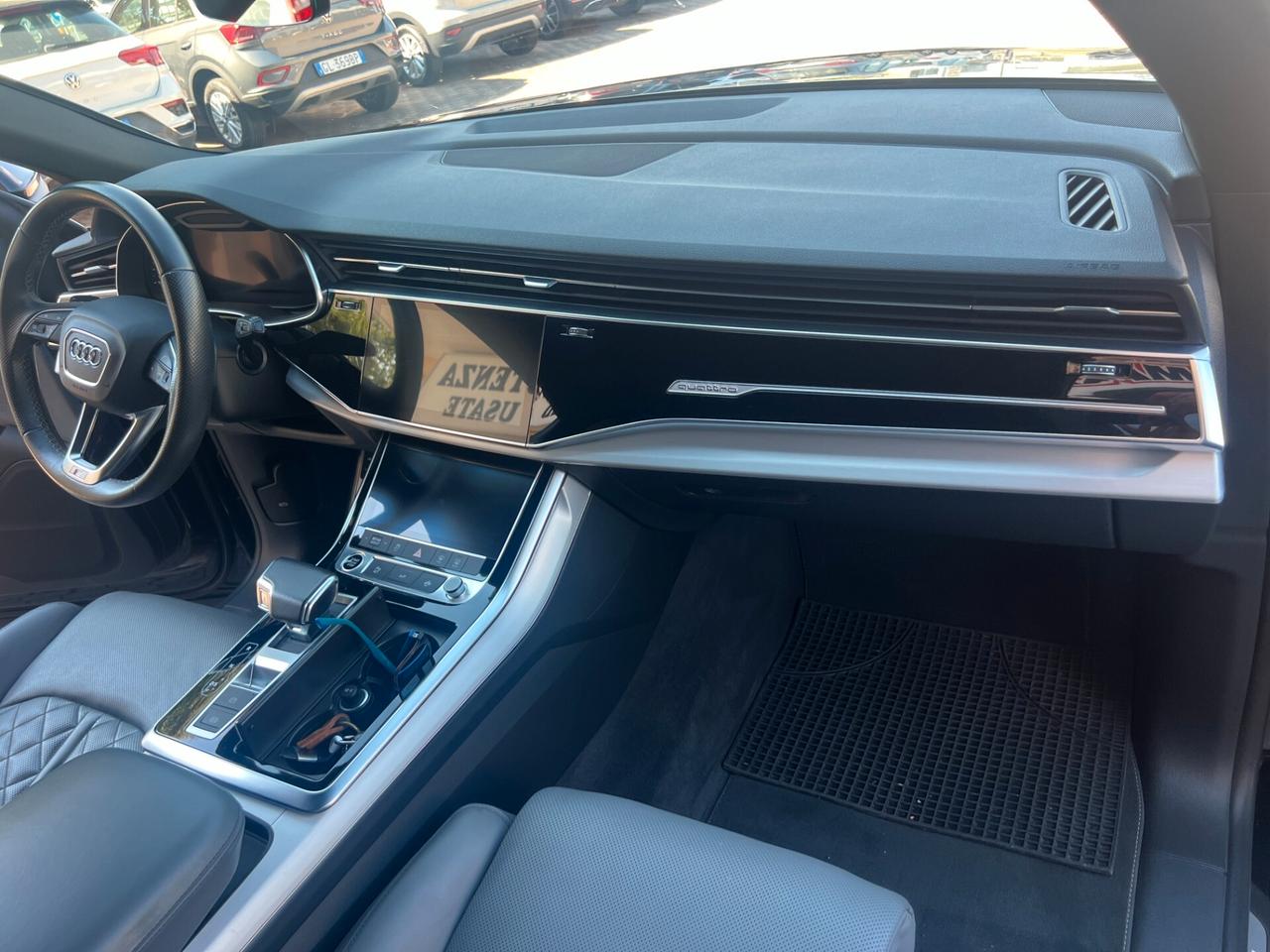 Audi Q8 50 TDI 286 CV quattro tiptronic Sport