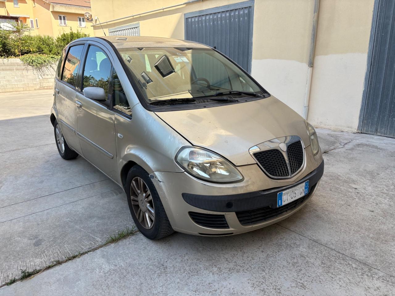 Lancia MUSA 1.9 Multijet Oro