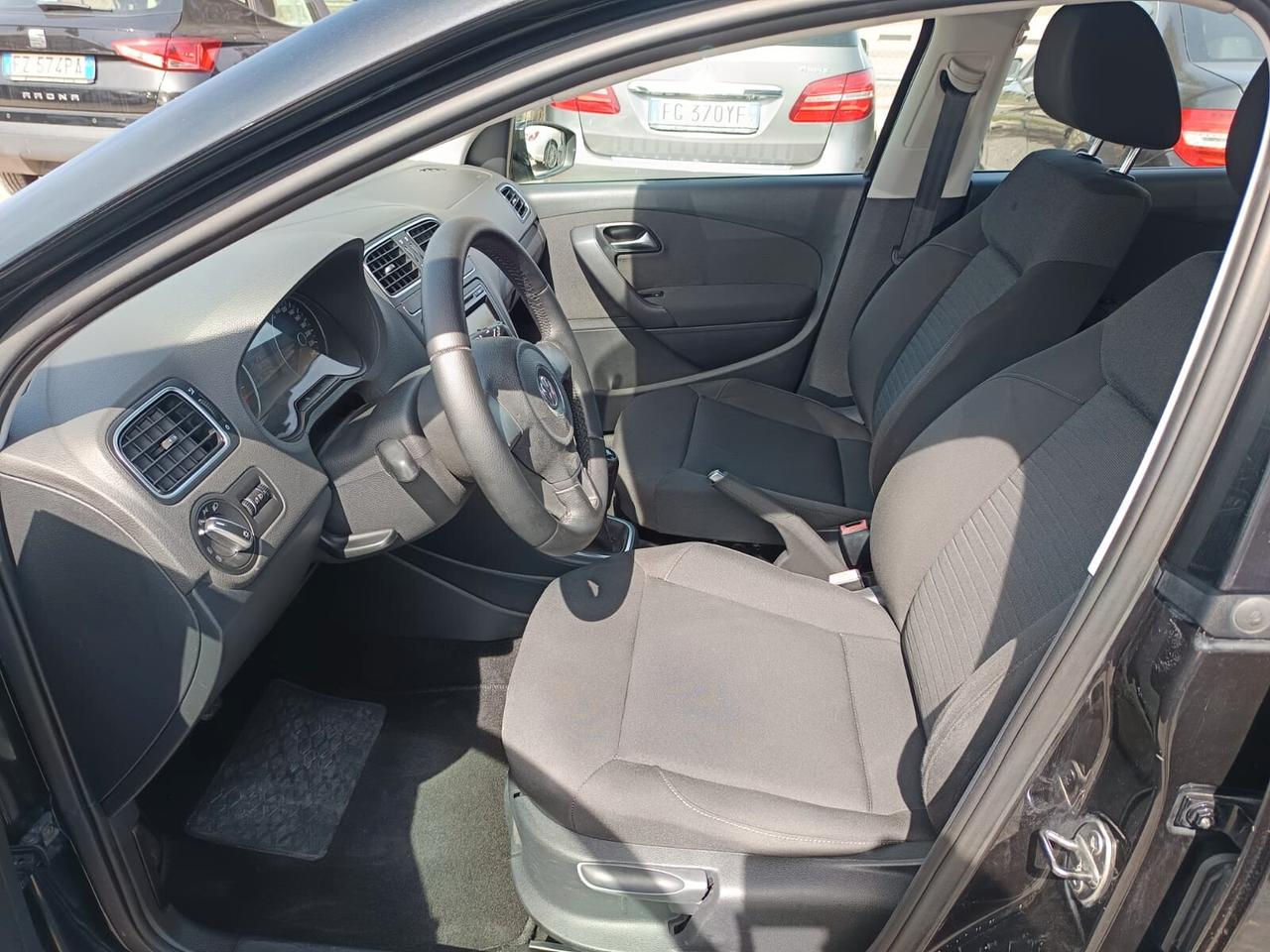 Volkswagen Polo 2012 - 1.2 BENZINA LB AUTOMOBILI