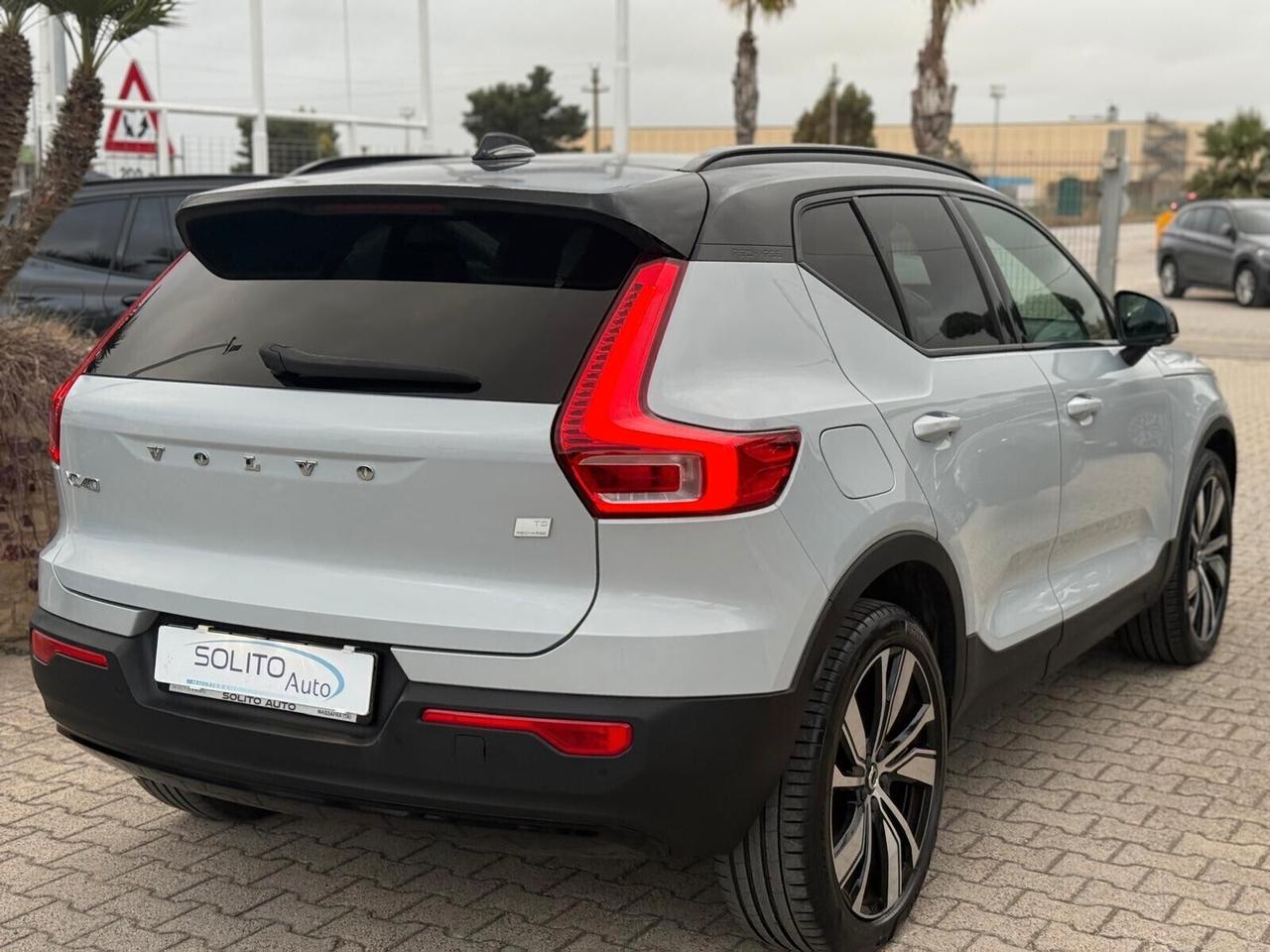 Volvo XC40 Recharge Plug-in Hybrid R-Design 211CV