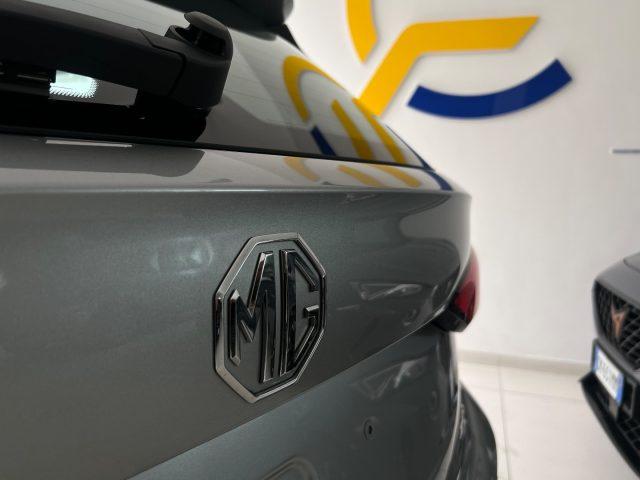 MG ZS 1.5 Standard tua da ?199,00 mensili