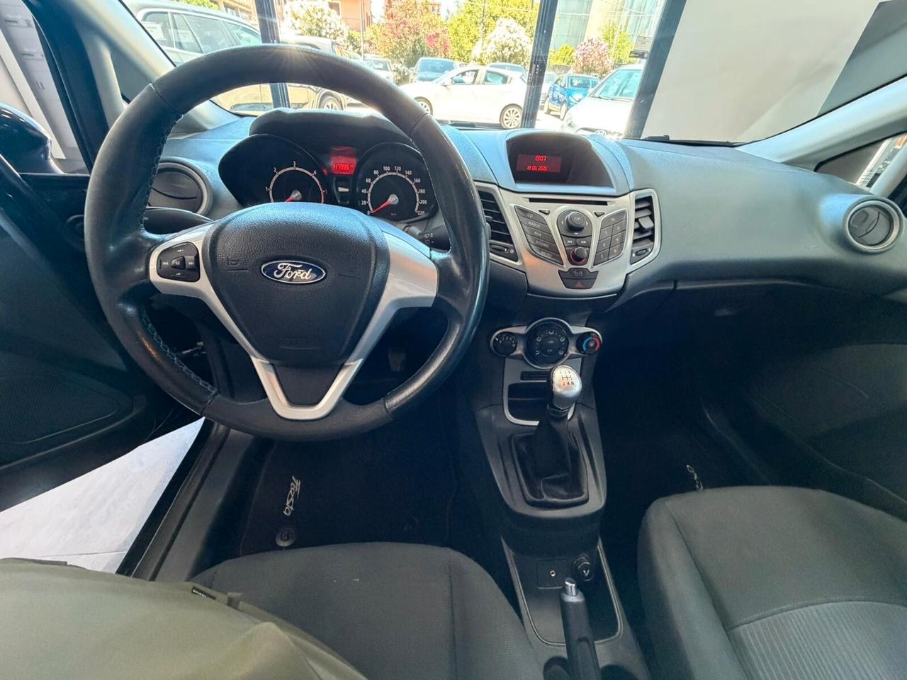 Ford Fiesta 1.4 TDCi 5p. Titanium