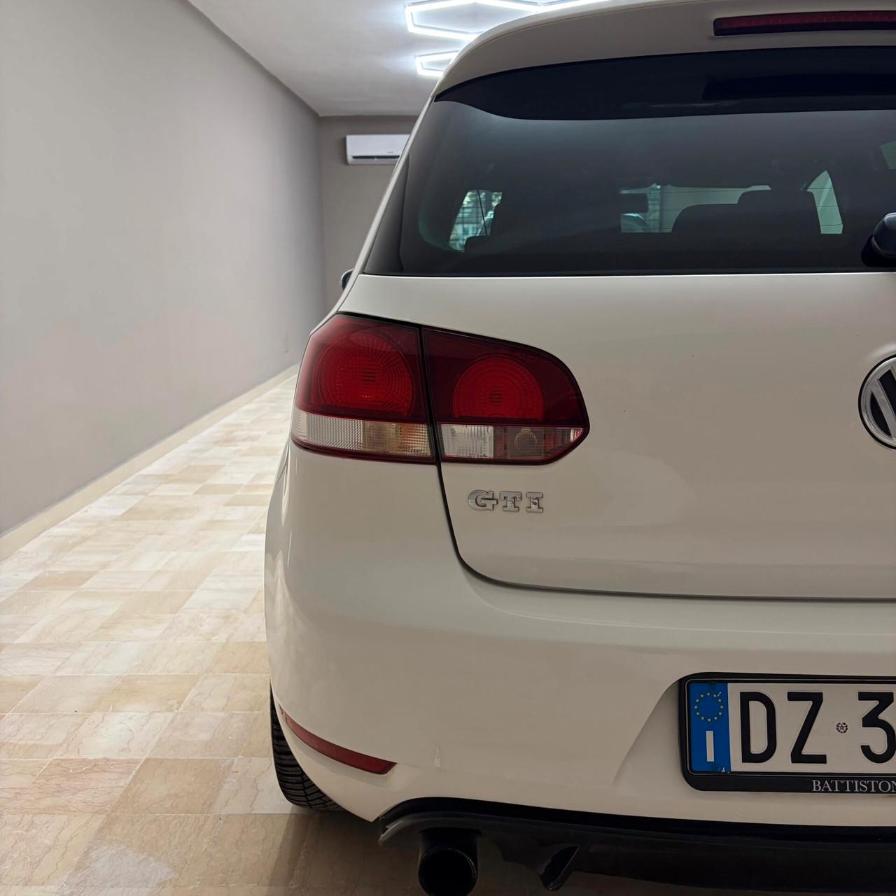 Volkswagen Golf GTI 2.0 TSI 5p.