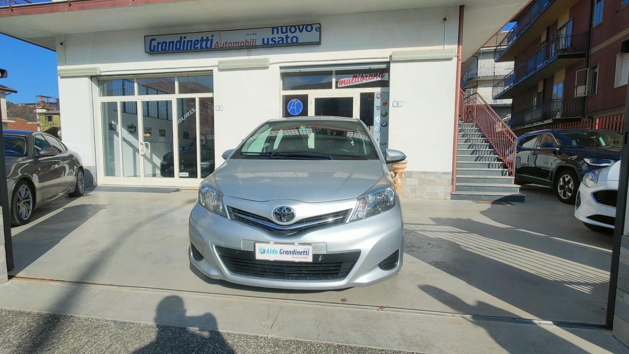 Toyota Yaris 1.4 D-4D Lounge anno 2013