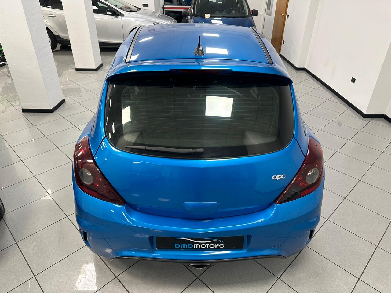 Opel Corsa 1.6 T 192CV 3 porte OPC