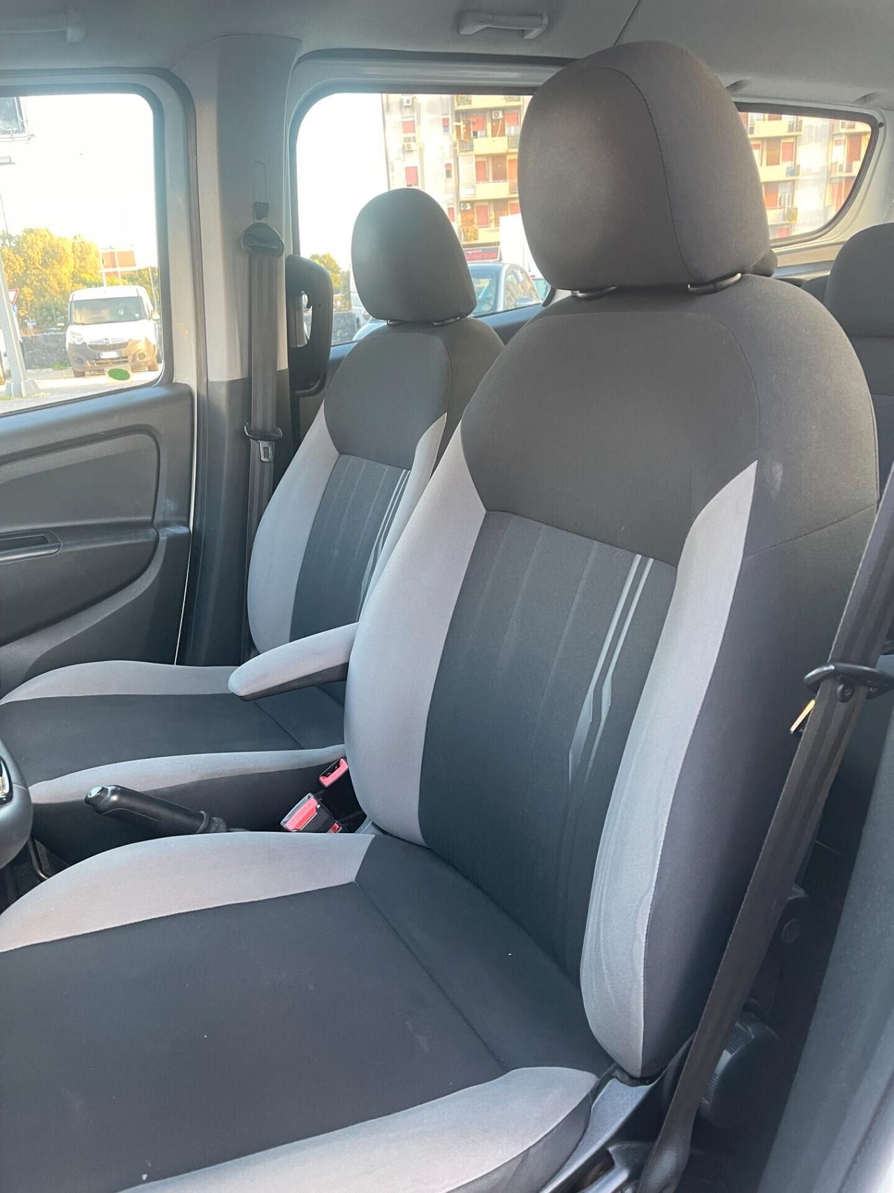 Fiat Doblò Maxi 5 posti 1.6 MJT 120CV Lounge