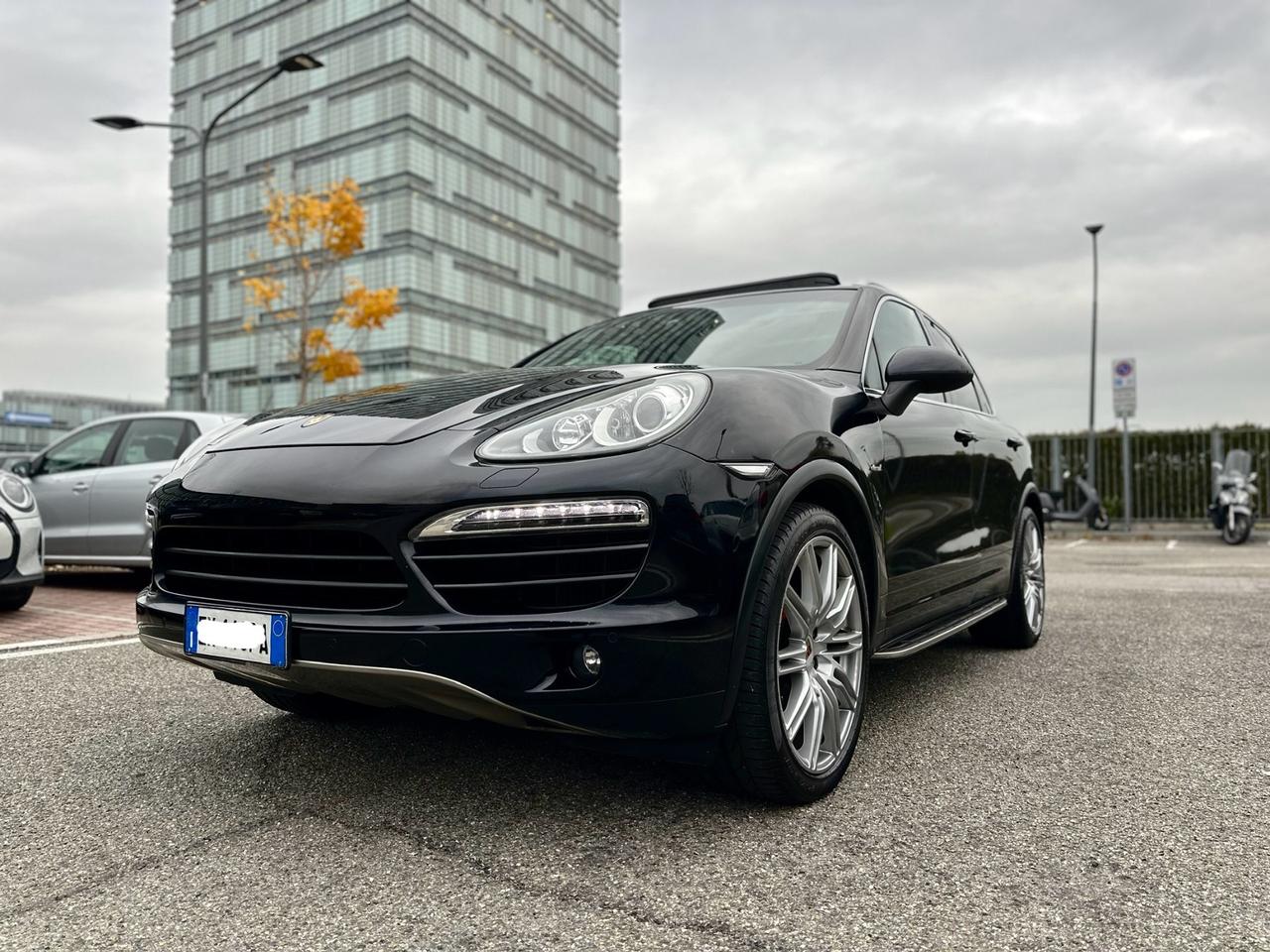 Porsche Cayenne 3.0 Diesel LOOK TURBO