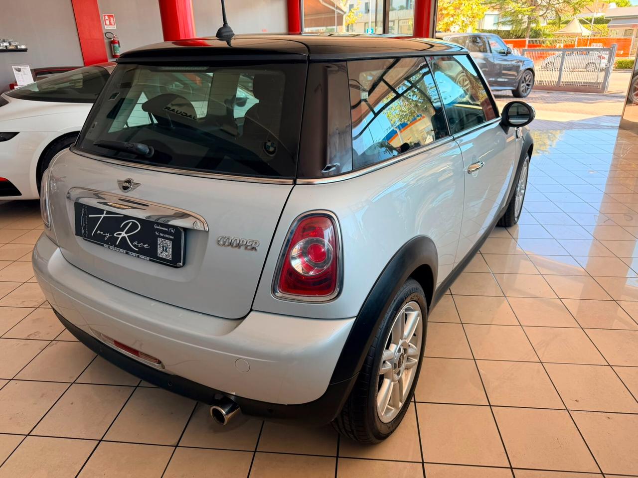Mini 1.6 Cooper AUTOMATICA