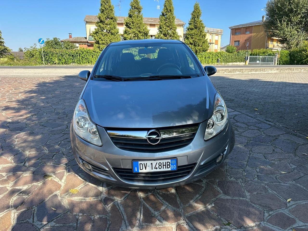 Opel Corsa 1.2 5 porte Easytronic Enjoy NEOPATENTATI