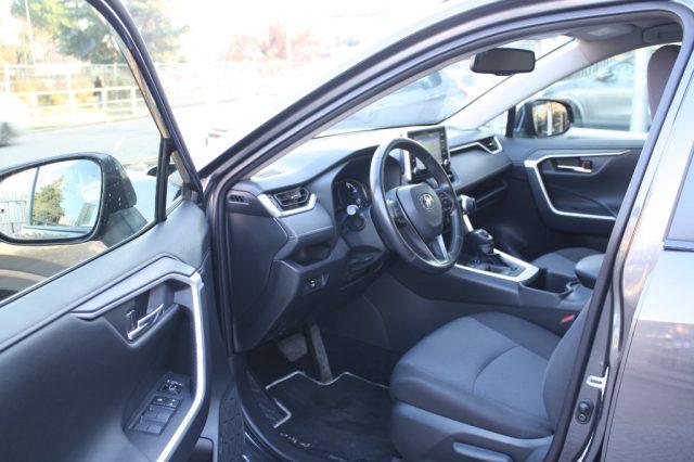 TOYOTA RAV 4 MY23 RAV4 2.5 HV (218CV) E-CVT 2WD Active