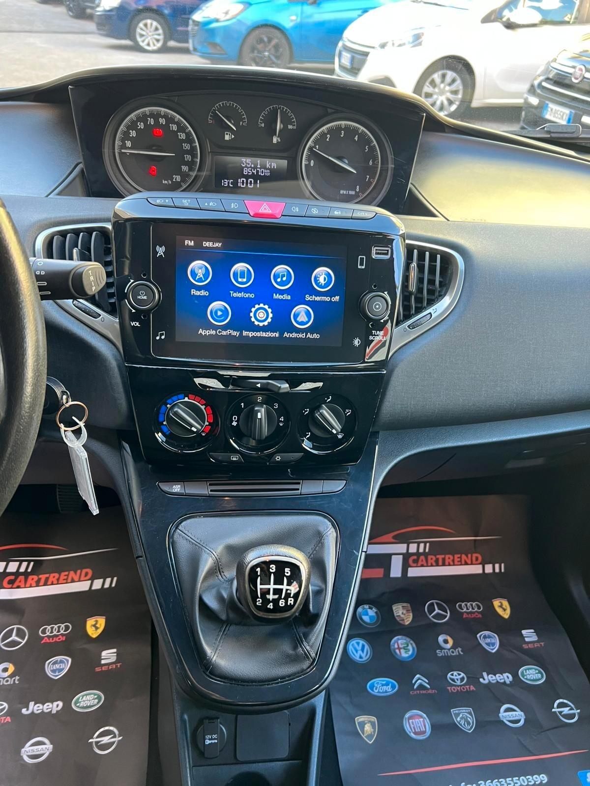 Lancia Ypsilon 1.0 FireFly 5 porte S&S Hybrid Ecochic Gold