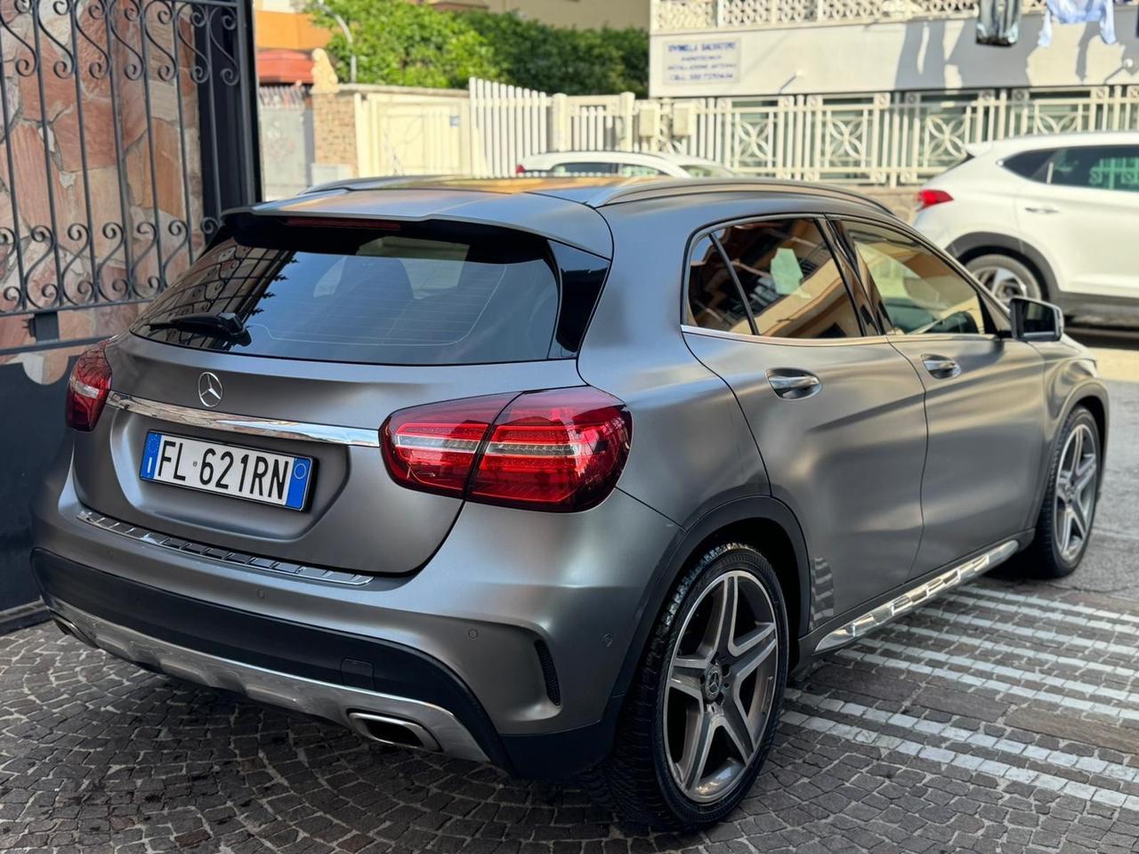 Mercedes-benz GLA 200 d Automatic Premium