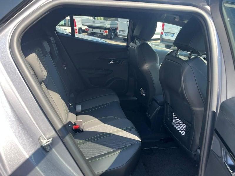 Peugeot 2008 2008 Hybrid 145 e-DCS6 GT