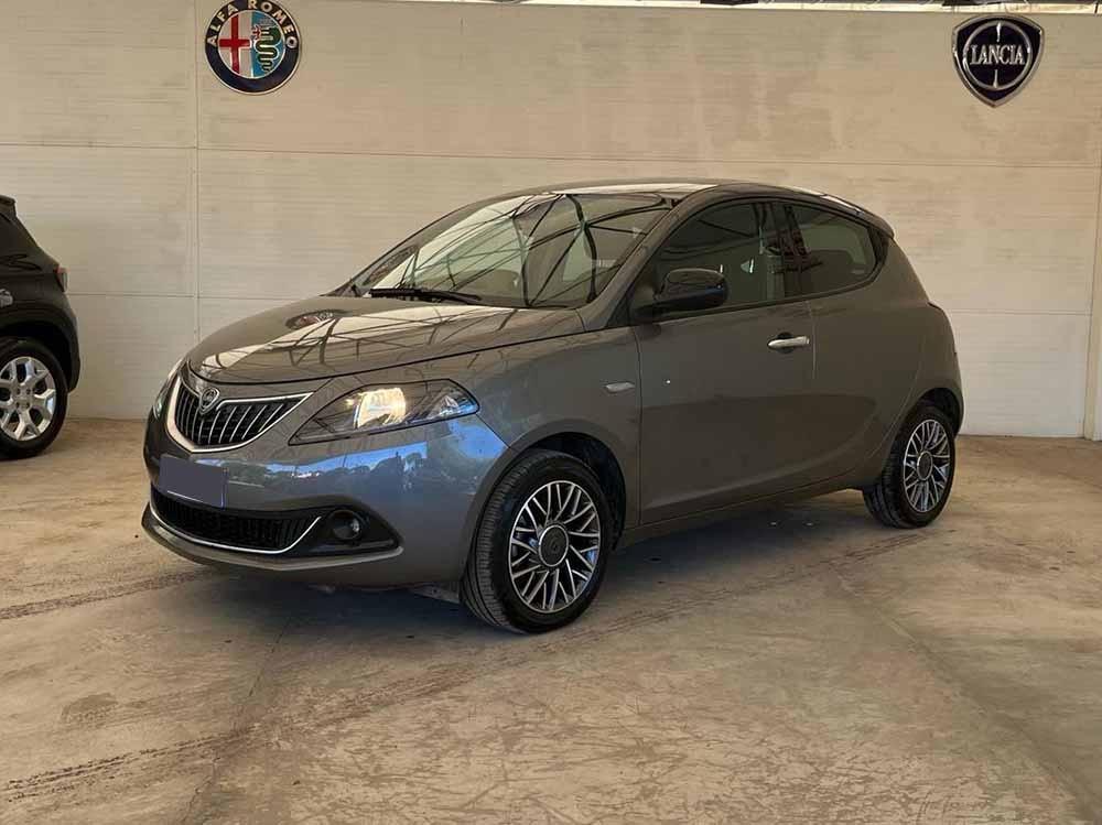 LANCIA Ypsilon III 2021 - Ypsilon 1.0 firefly hybrid Gold Plus s&s 70cv 5p.ti